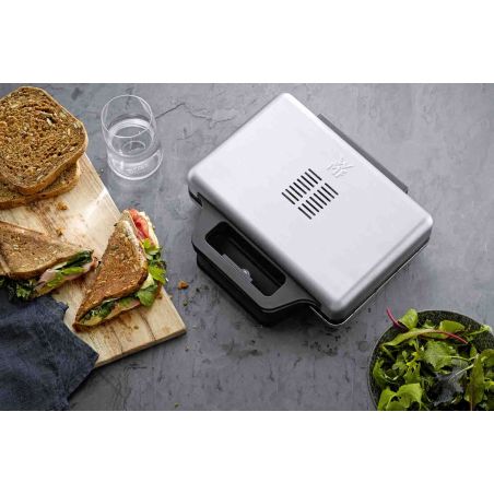 GAUFRIER ET CROQUE MONSIEUR WMF Lono Croque Mr 800w Cromargan 0415150011
