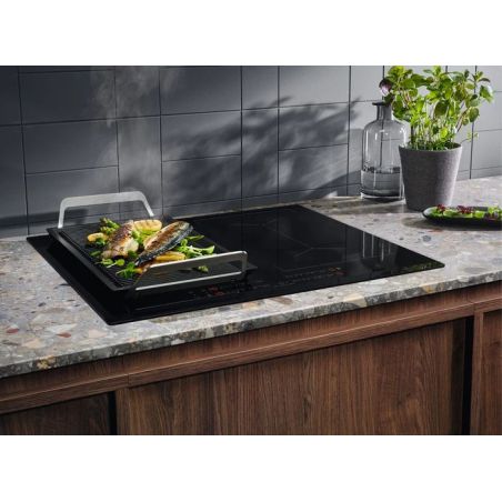 TABLE A INDUCTION ELECTROLUX ENCASTRABLE 4ind Dt 2flex Bridge 60cm 7,35 IPE 6454 KF