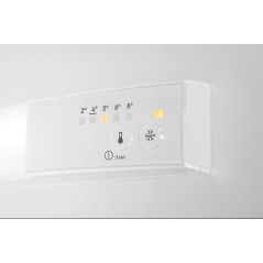 REFRIGERATEUR INTEGRE 1 PORTE ELECTROLUX ENCASTRABLE 111l Ss Plan H81,9l59,6 38db E LFB3AE82R